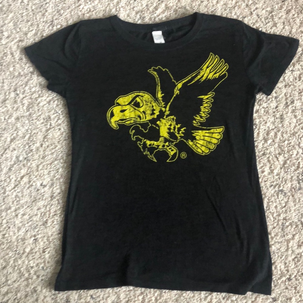 Iowa Hawkeyes shirt